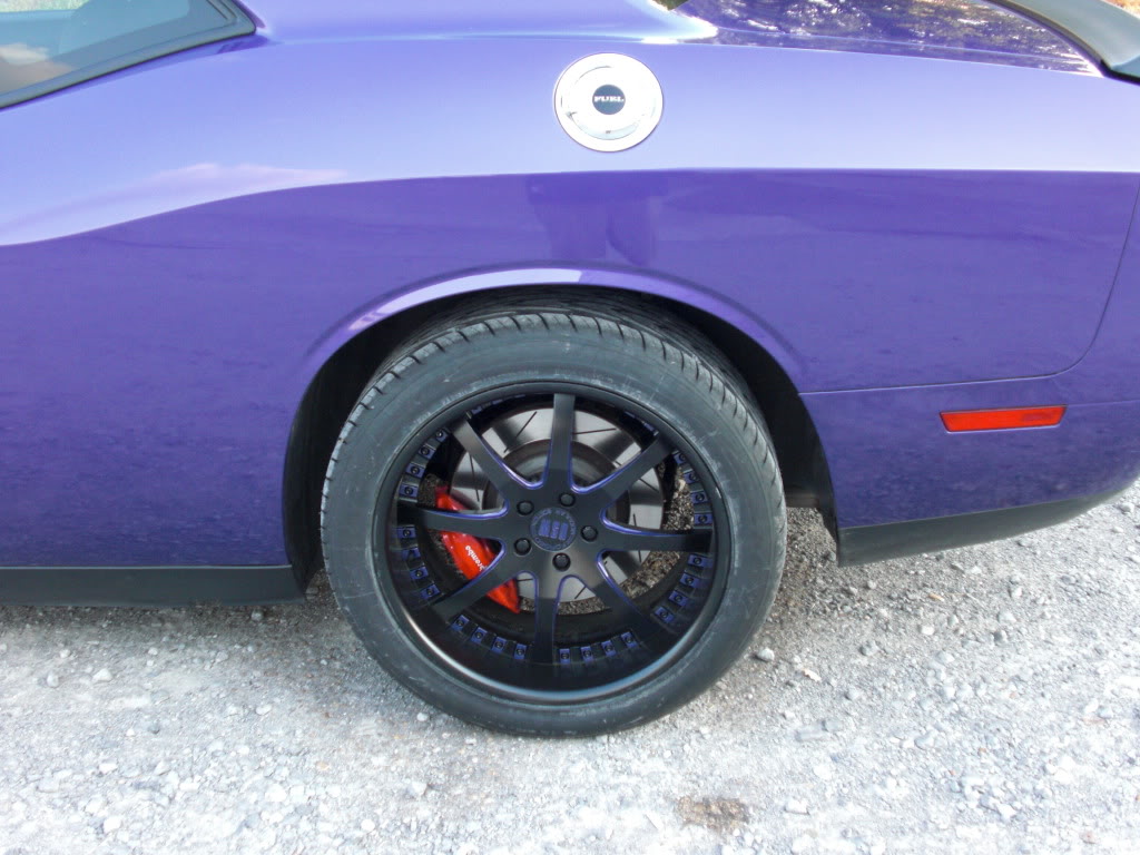 2008 Dodge Challenger photo