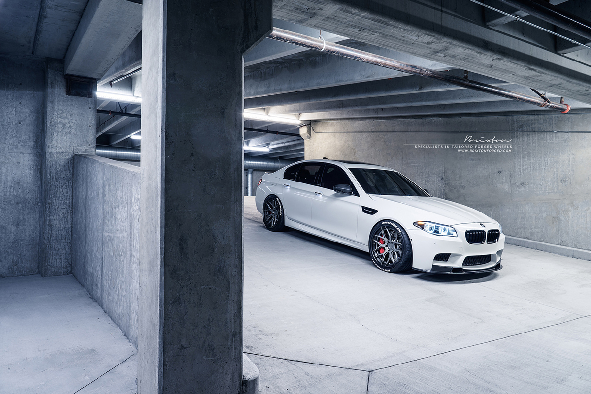 2015 BMW M5 photo