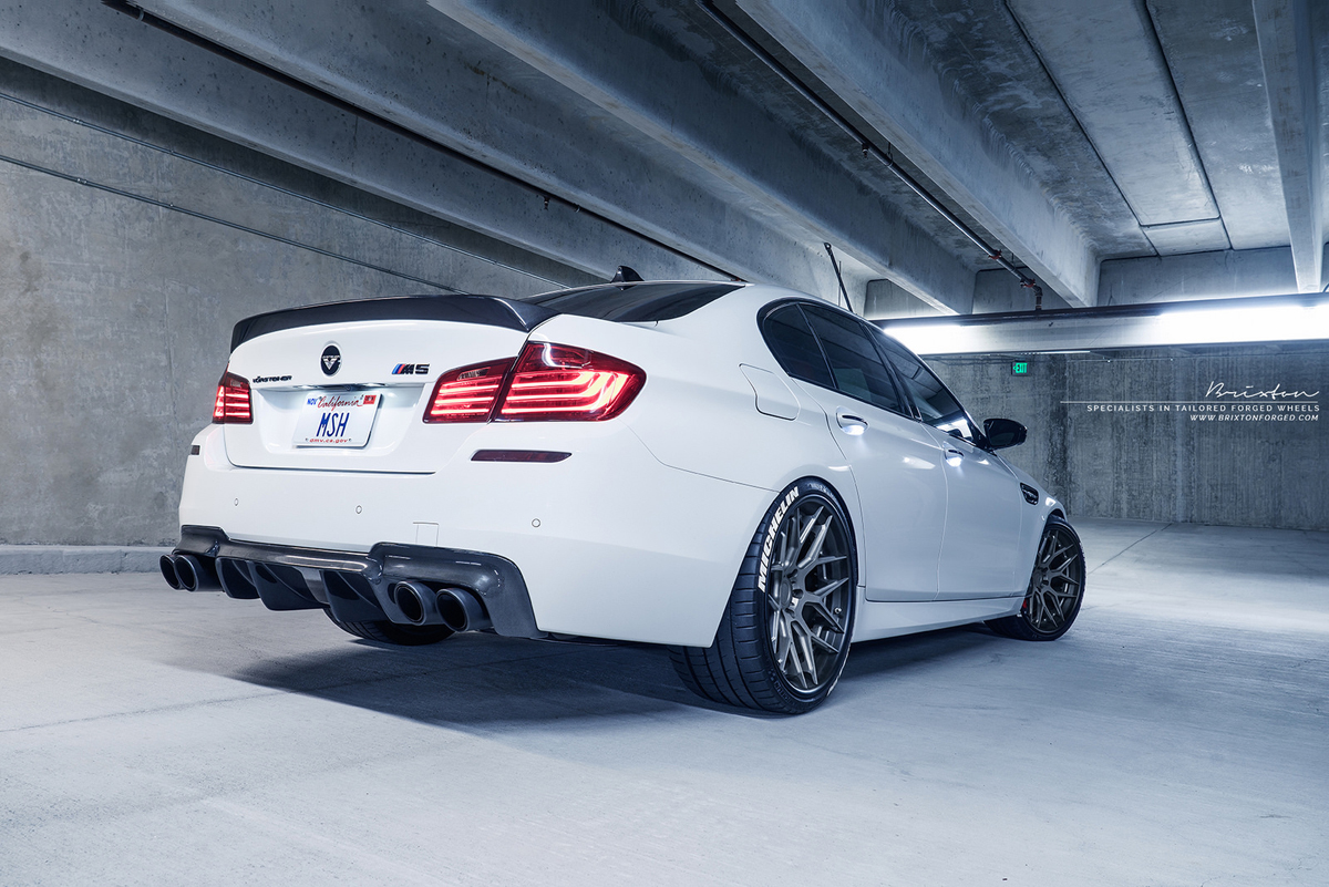 2015 BMW M5 photo