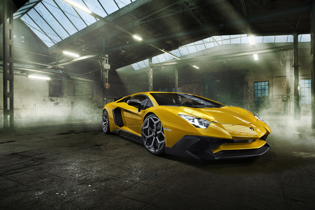 2015 Lamborghini Aventador photo
