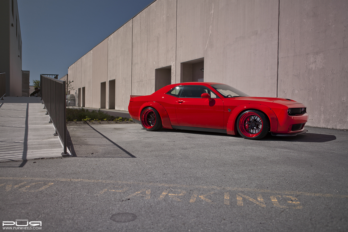 2015 Dodge Challenger photo
