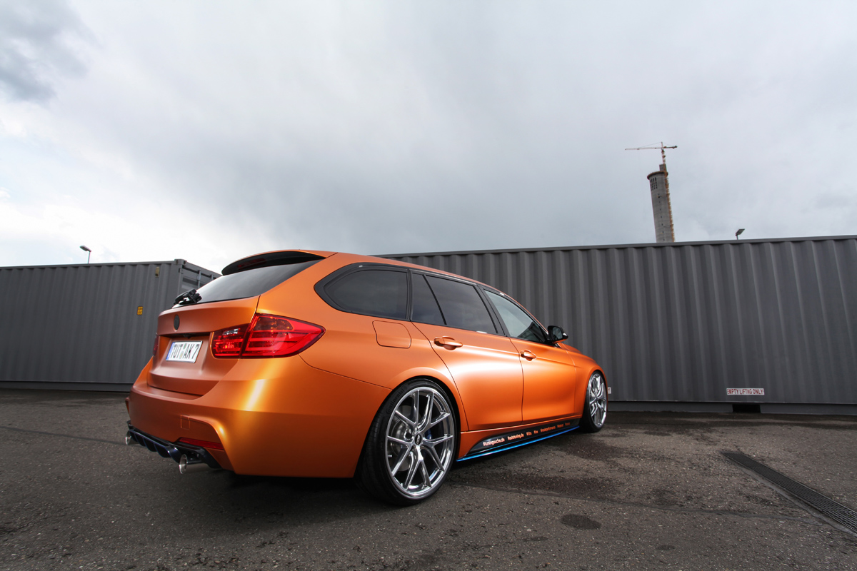 2016 BMW 328 photo