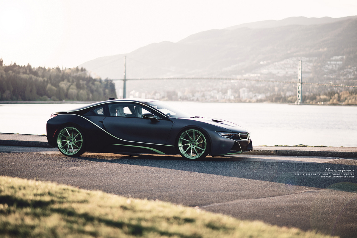 2016 BMW i8 photo