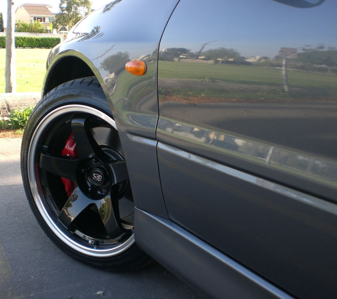 2005 Mitsubishi Lancer Evolution photo