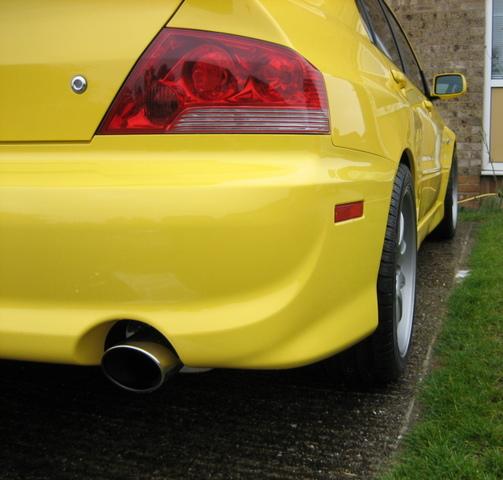 2005 Mitsubishi Lancer Evolution photo