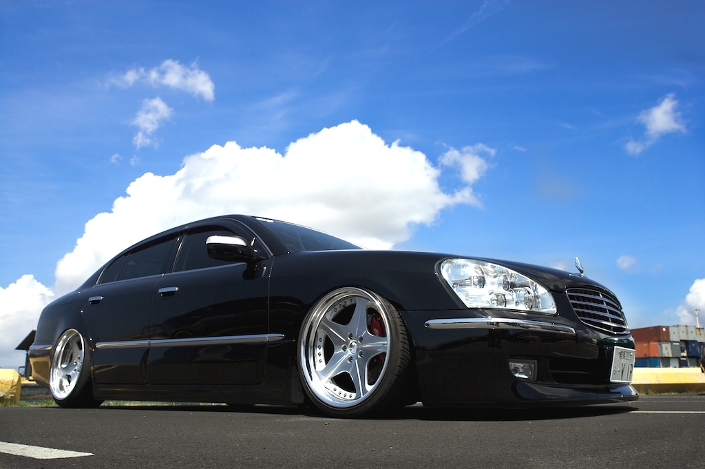 2002 Infiniti Q45 photo