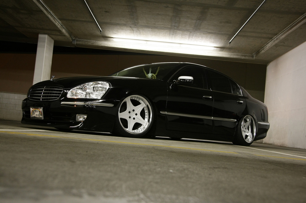 2002 Infiniti Q45 photo