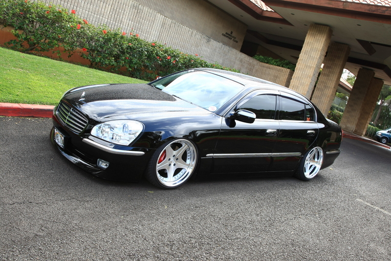 2002 Infiniti Q45 photo