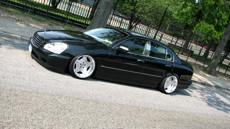 2002 Infiniti Q45 photo