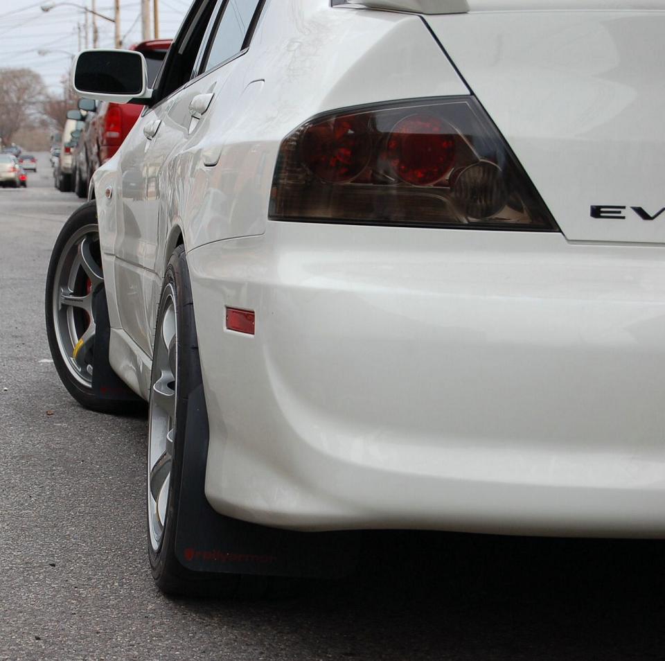 2006 Mitsubishi Lancer Evolution photo