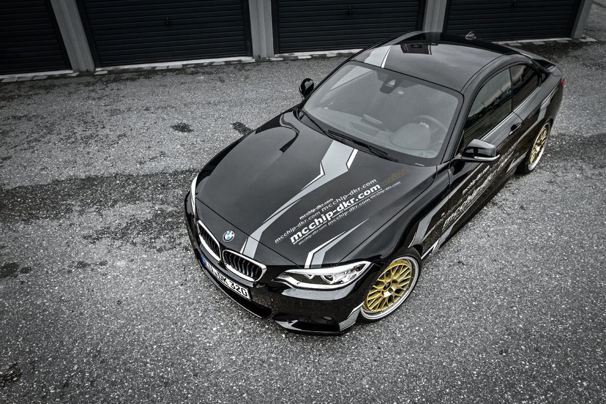 2016 BMW 228 photo