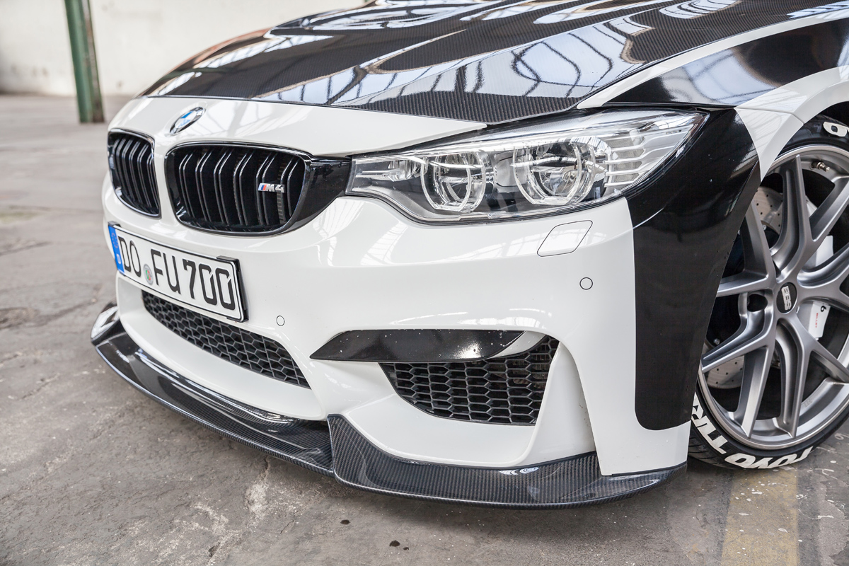 2016 BMW M4 photo