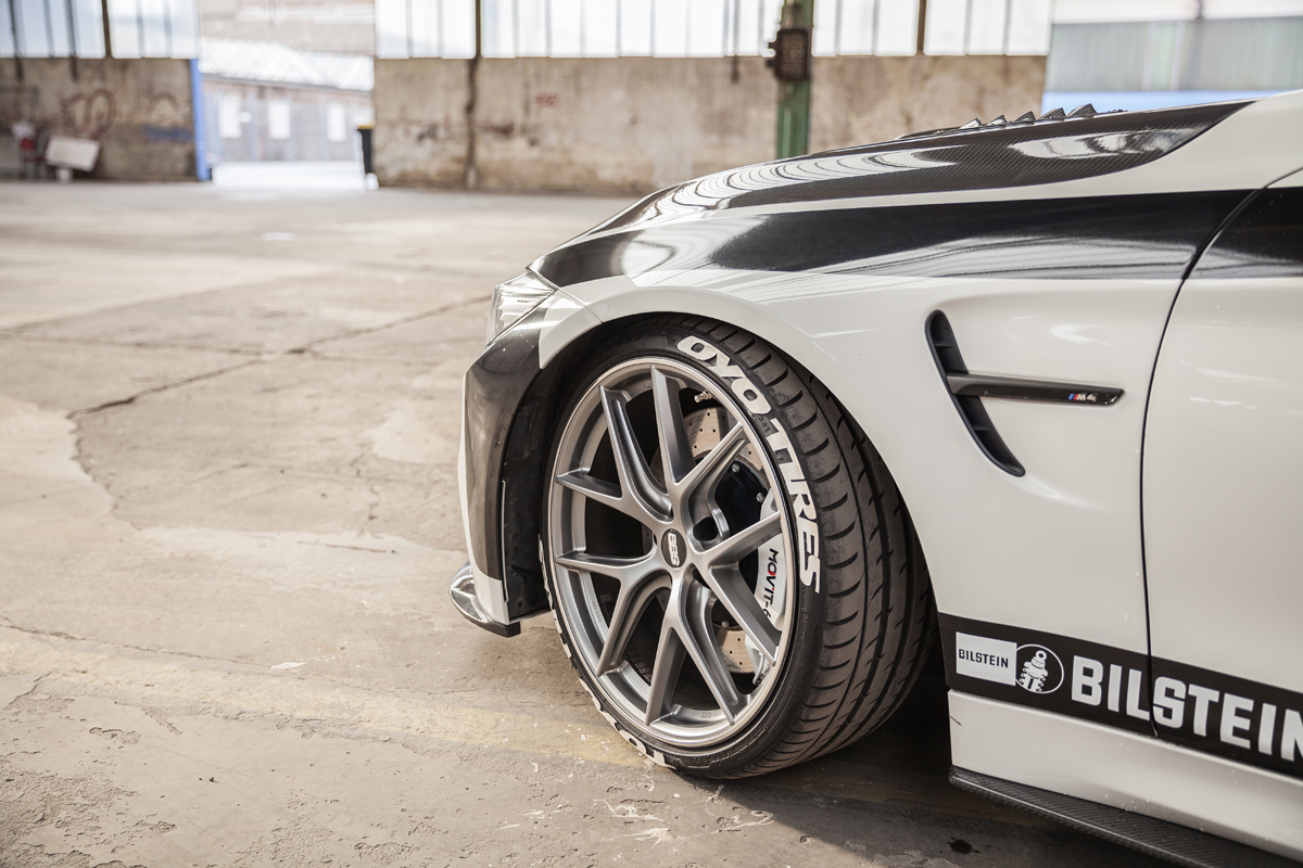 2016 BMW M4 photo