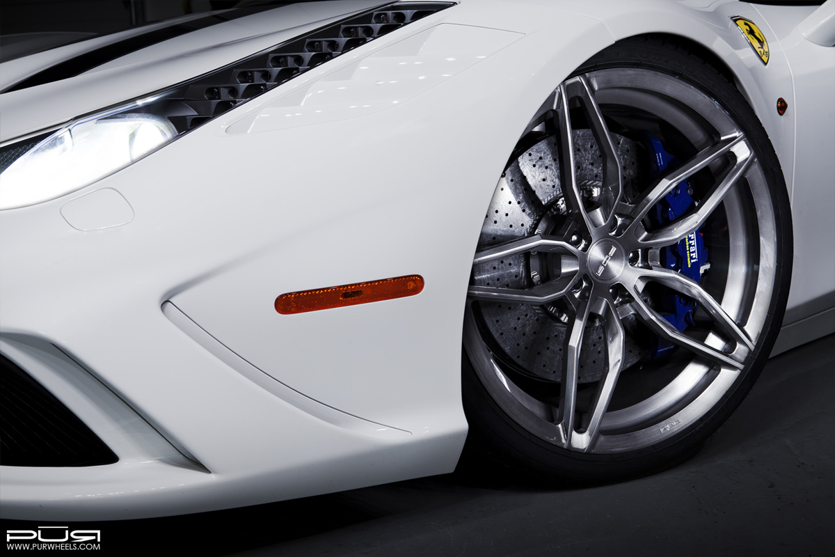 2015 Ferrari 458 Speciale photo