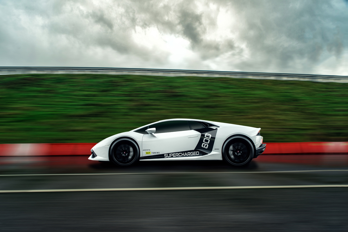 2016 Lamborghini Huracan photo