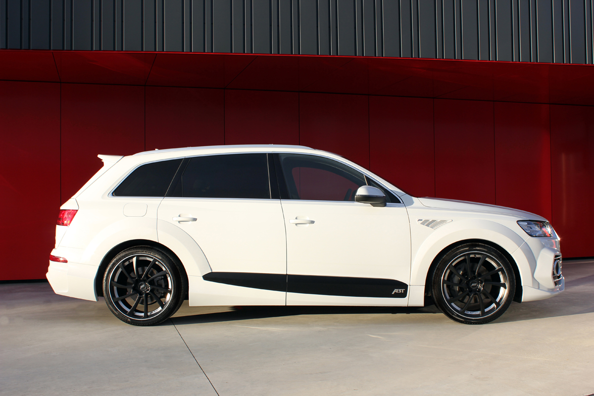 2017 Audi Q7 photo