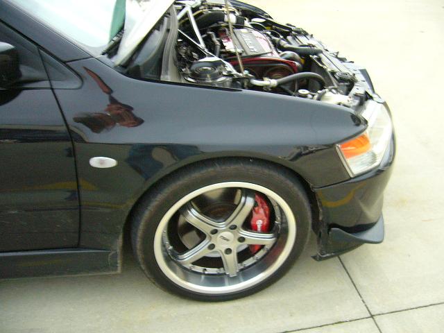 2005 Mitsubishi Lancer Evolution photo