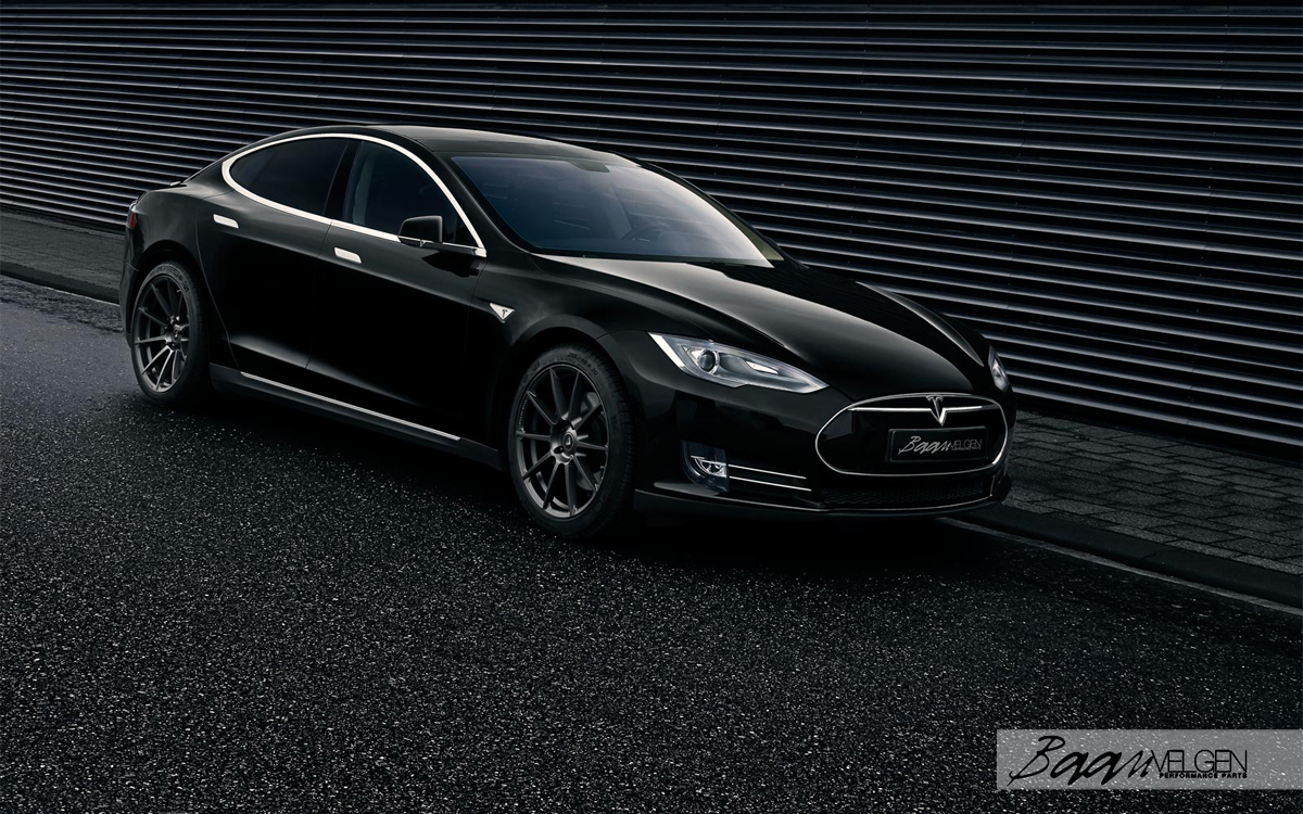 2015 Tesla Model S photo