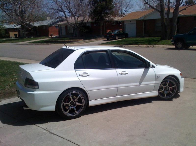 2006 Mitsubishi Lancer Evolution photo
