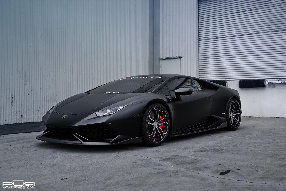 2016 Lamborghini Huracan photo