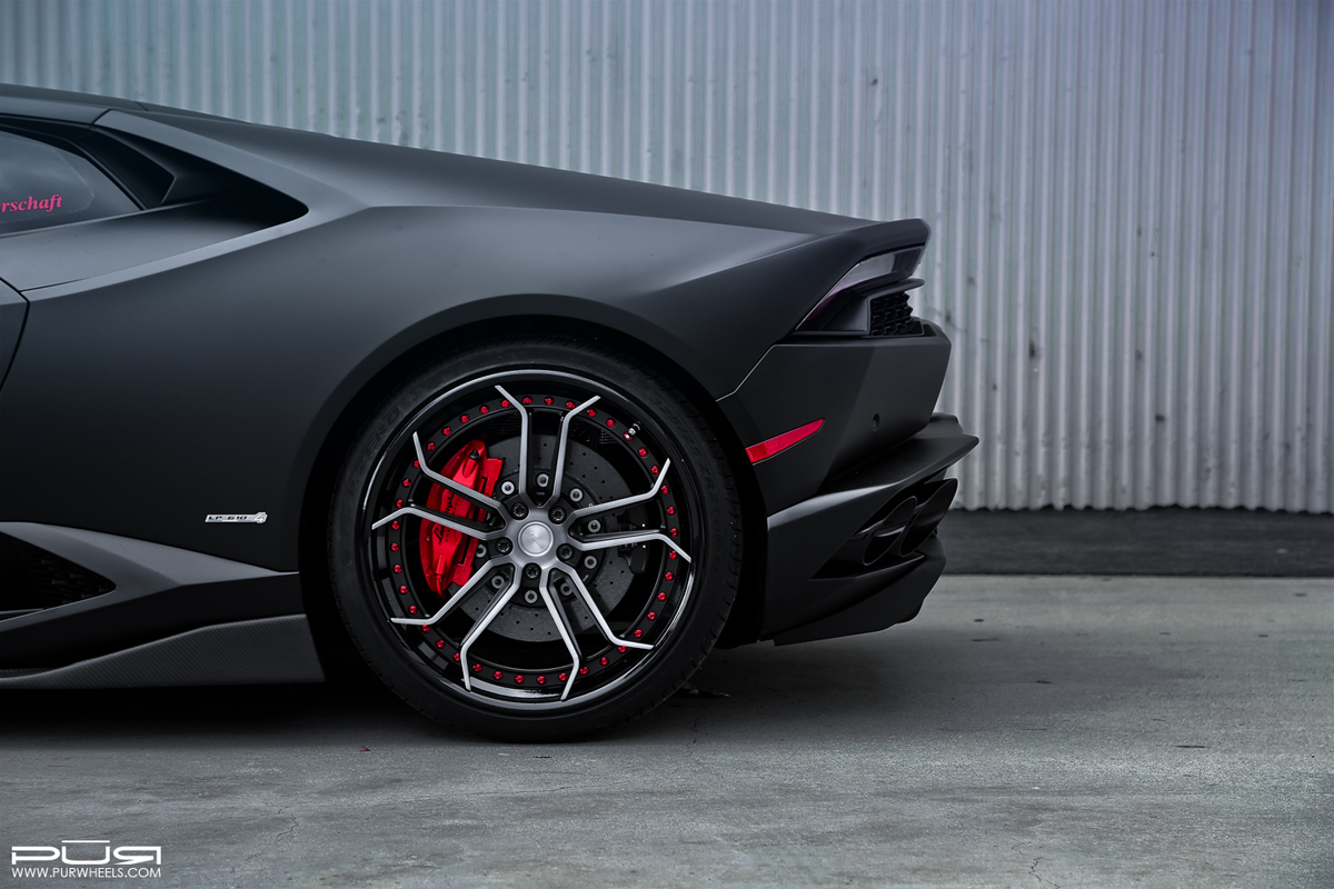 2016 Lamborghini Huracan photo