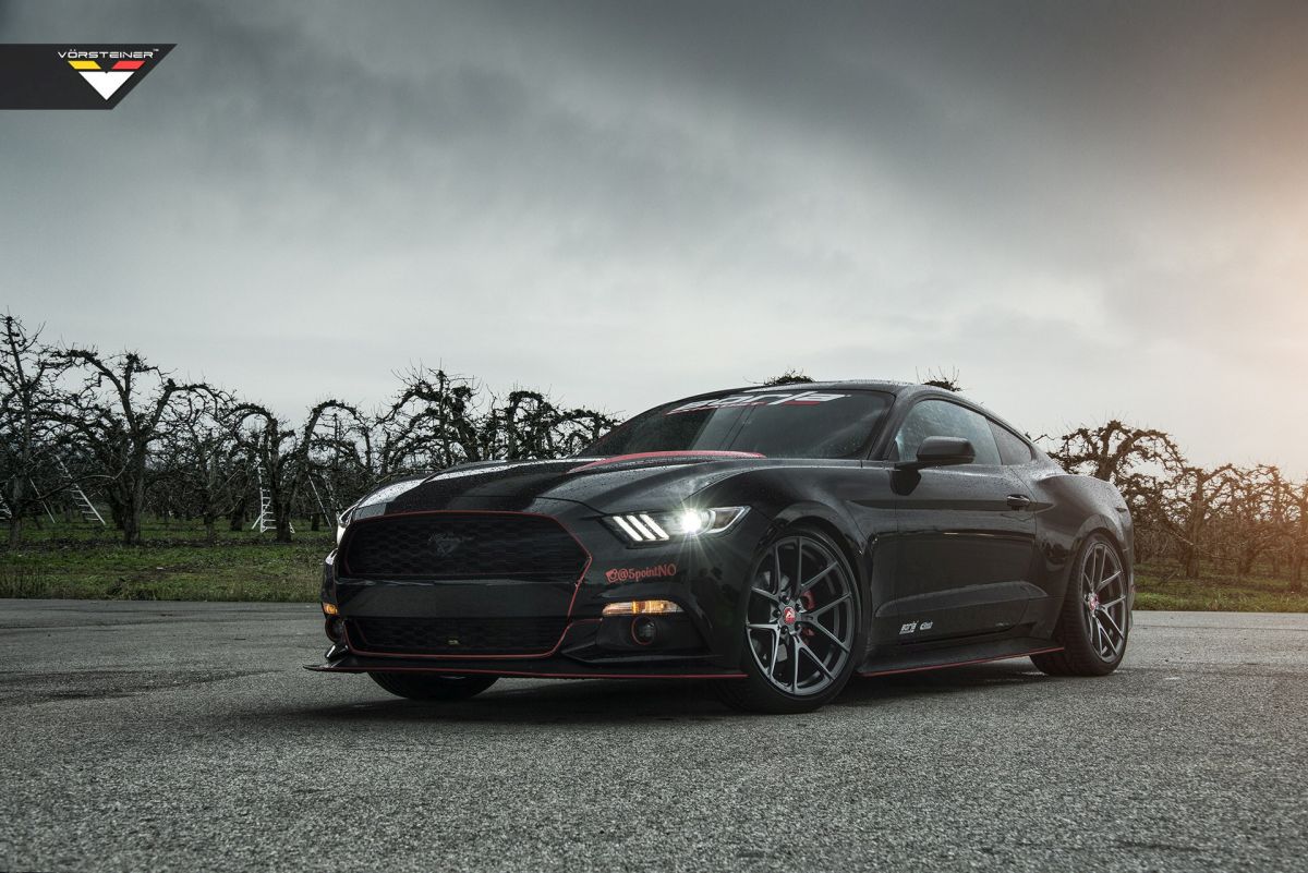 2016 Ford Mustang photo