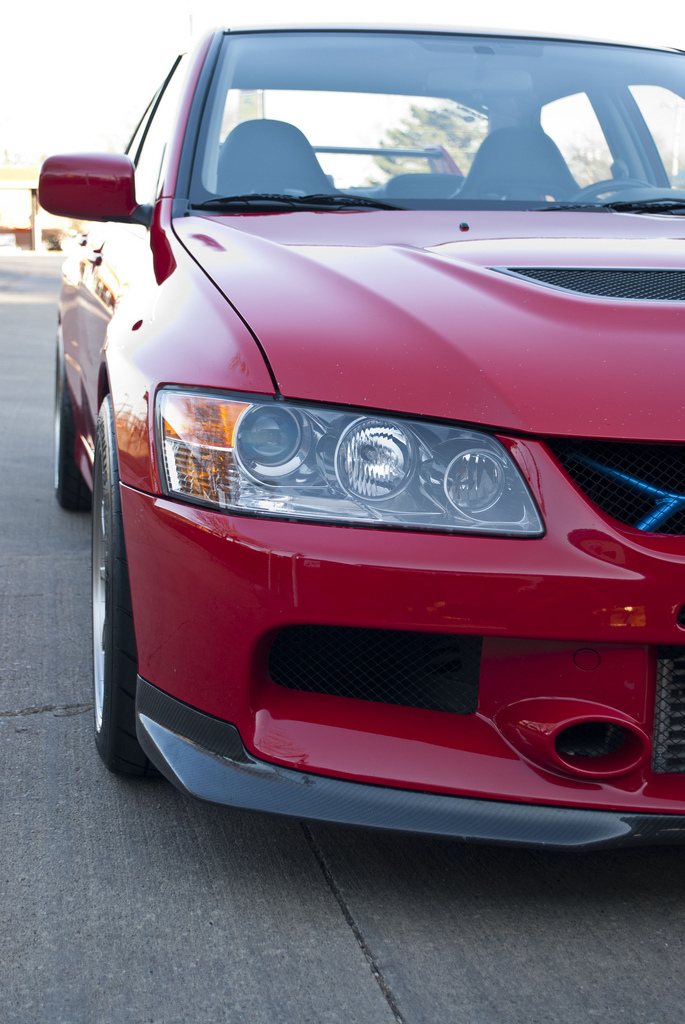 2005 Mitsubishi Lancer Evolution photo