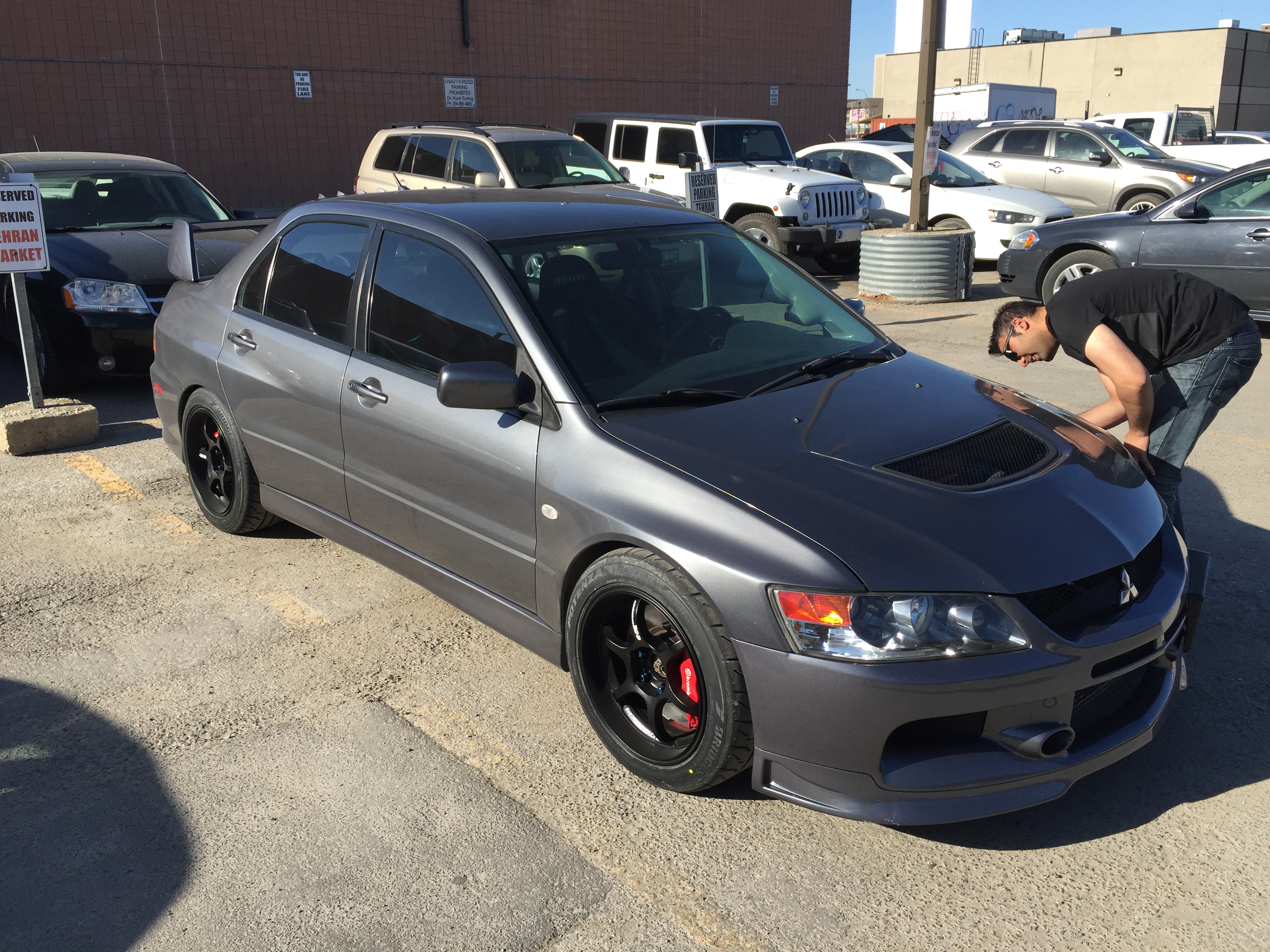 2005 Mitsubishi Lancer Evolution photo