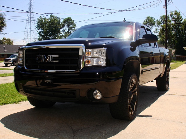2009 GMC Sierra 2500HD photo