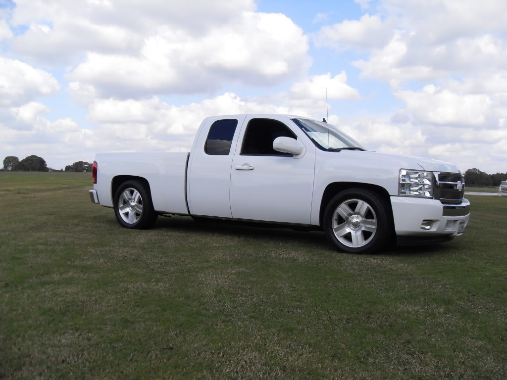 2009 GMC Sierra 2500HD photo
