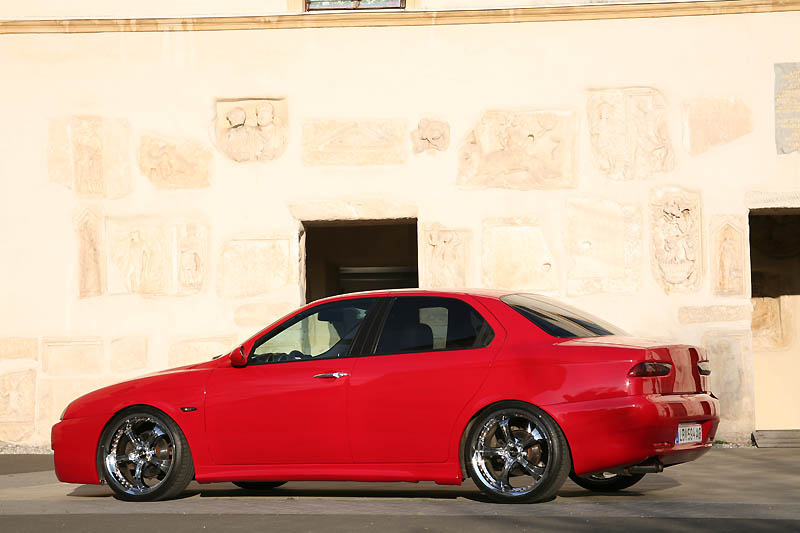 1999 Alfa Romeo 156 4-door photo