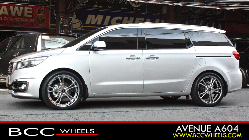 2016 Kia Sedona photo