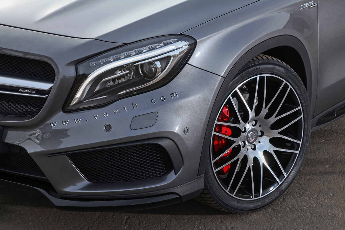 2016 Mercedes-Benz AMG GLA photo