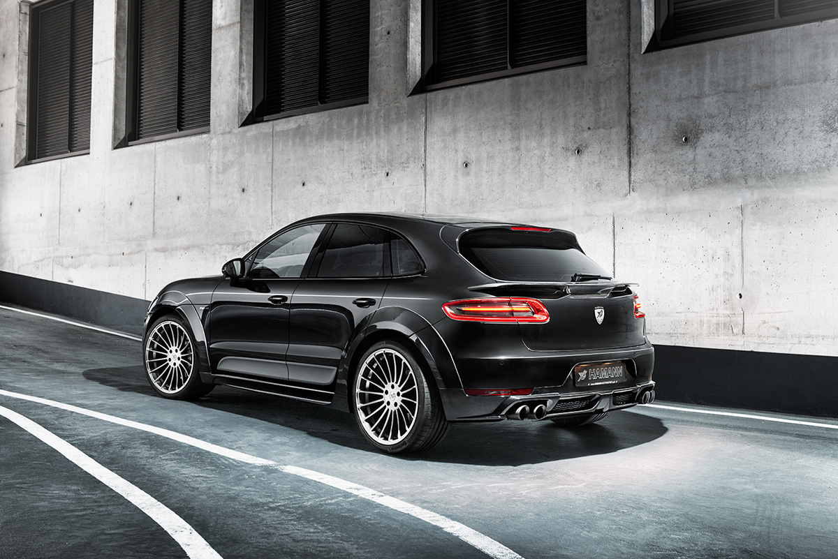 2016 Porsche Macan photo