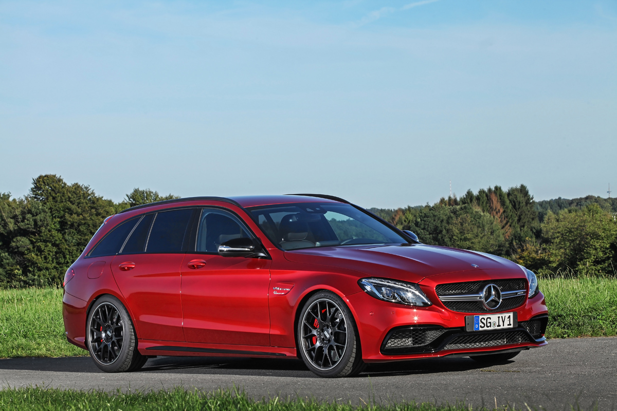 2017 Mercedes-Benz AMG C photo