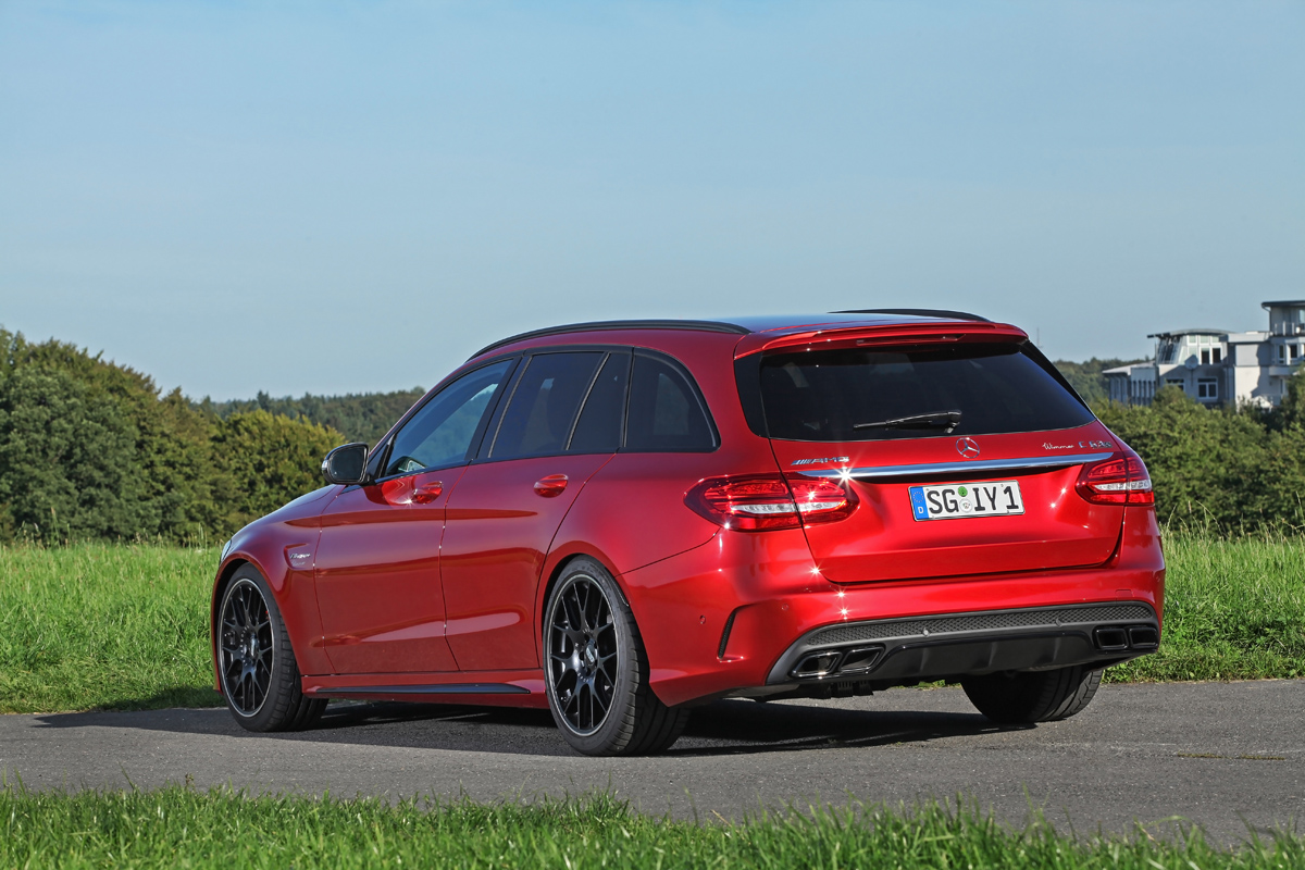 2017 Mercedes-Benz AMG C photo
