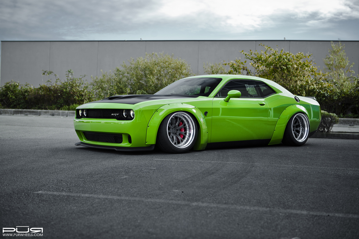 2015 Dodge Challenger photo