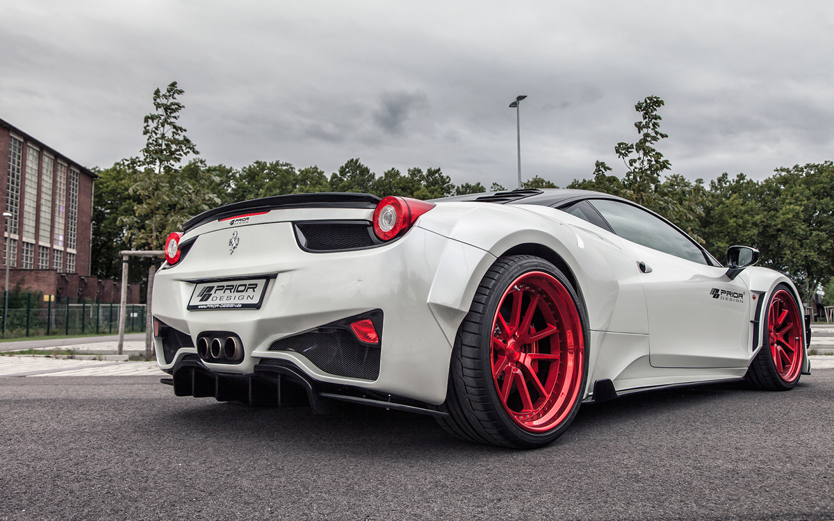2015 Ferrari 458 Italia photo