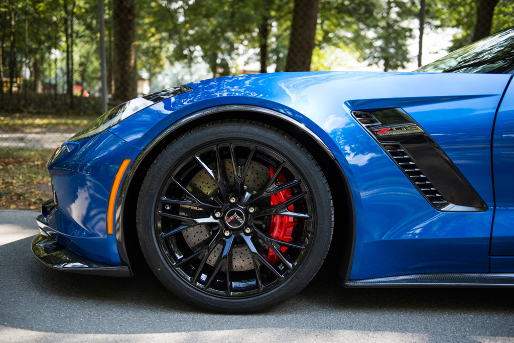 2016 Chevrolet Corvette photo