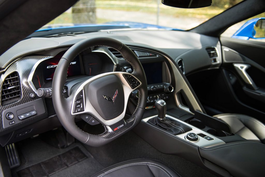2016 Chevrolet Corvette photo