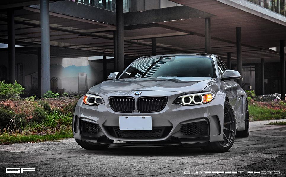 2015 BMW M235 photo