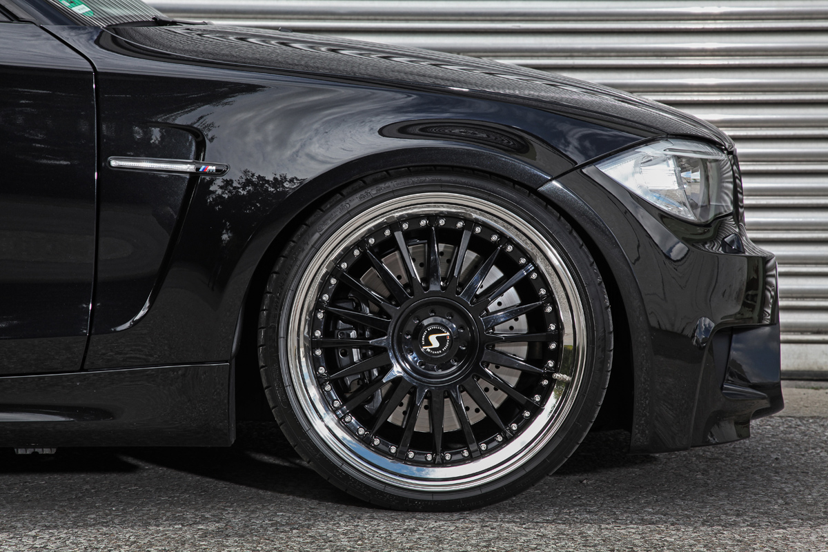 2011 BMW 1 Series M photo