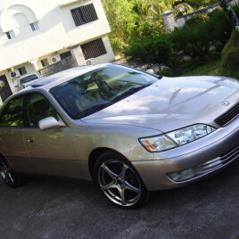 1999 Lexus ES 300