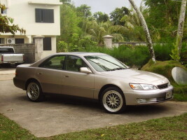 1999 Lexus ES 300