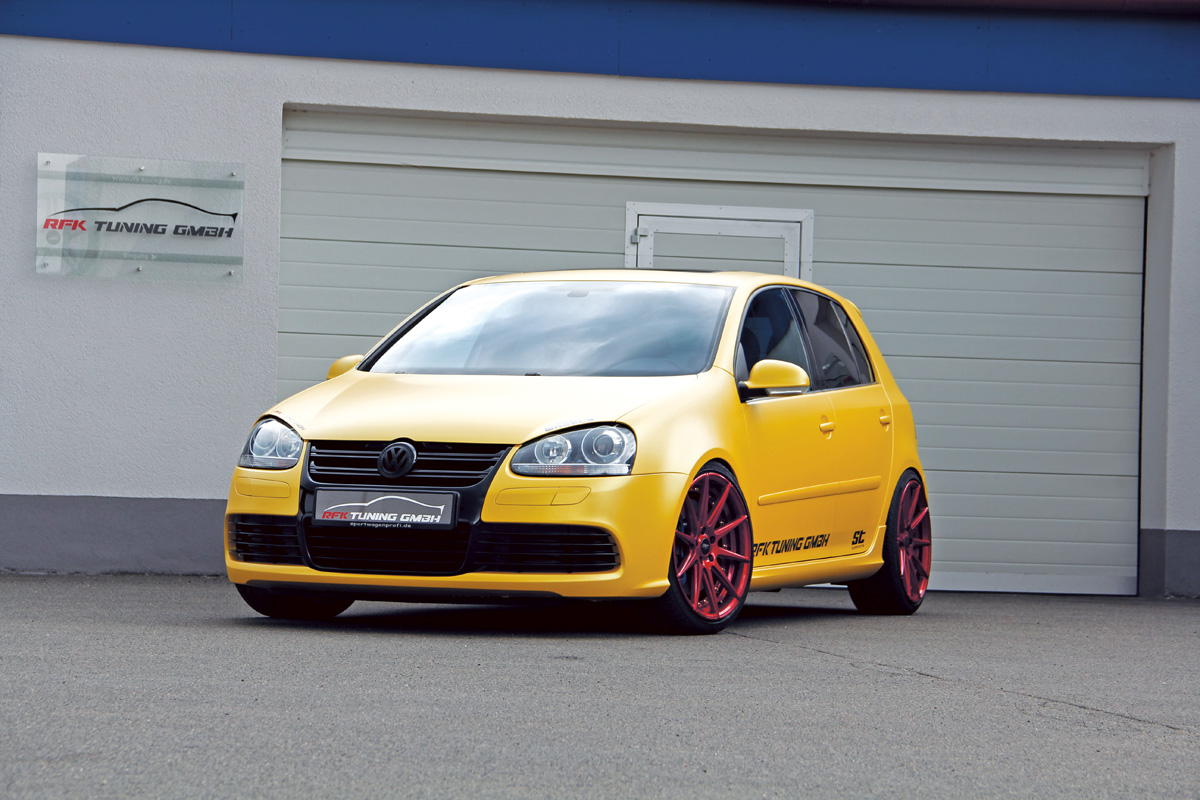 2008 Volkswagen  R32 photo