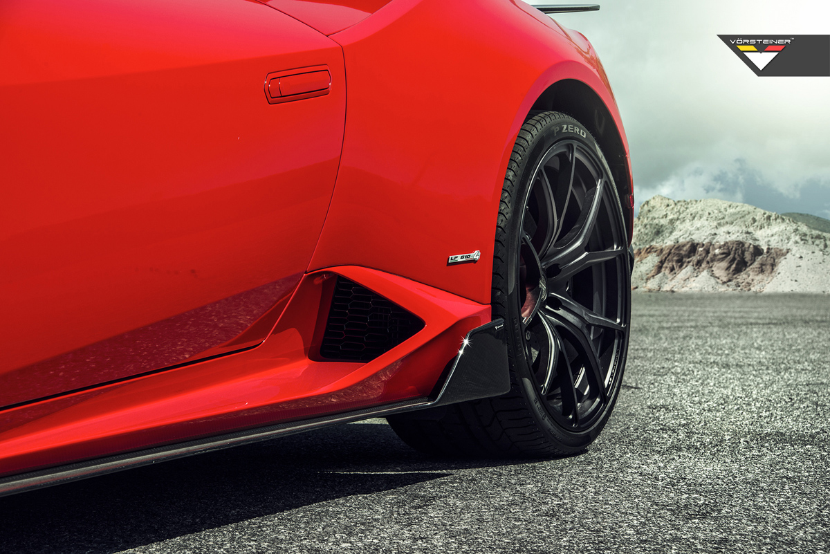 2016 Lamborghini Huracan photo