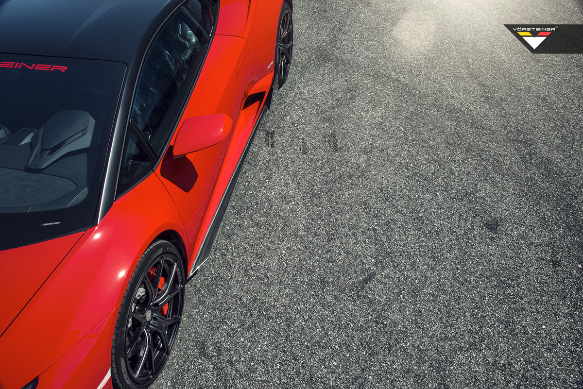 2016 Lamborghini Huracan photo