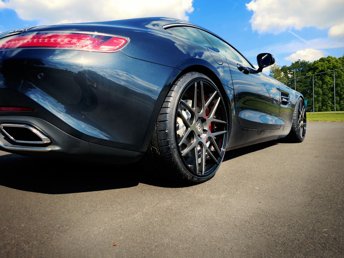 2016 Mercedes-Benz AMG GT photo