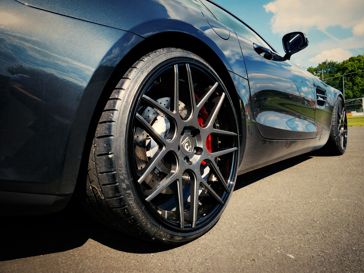 2016 Mercedes-Benz AMG GT photo