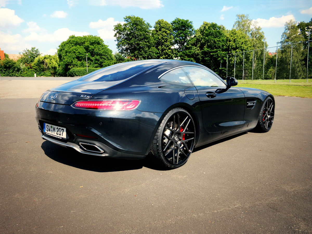 2016 Mercedes-Benz AMG GT photo